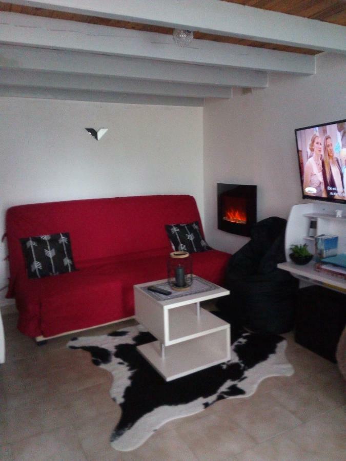 Ferienwohnung Loft Les Tourelles Andon Exterior foto